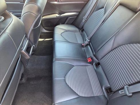 Used 2023 Toyota Camry SE w/ Blackout Package (TMS) image 17