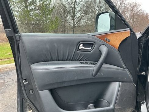 Used 2012 INFINITI QX56 4WD w/ Theater Pkg image 12