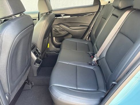 Certified 2025 Kia Seltos SX AWD/4WD image 31