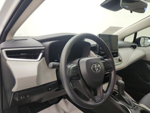 Certified 2026 Toyota Corolla LE image 47