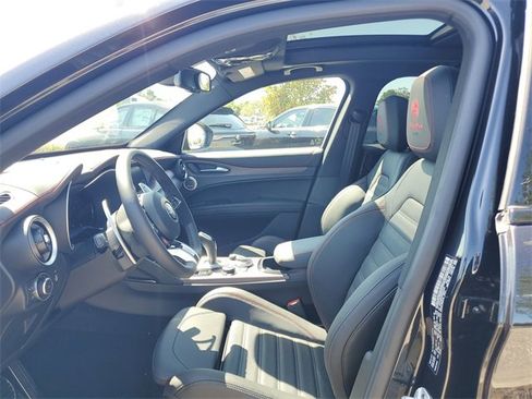 New 2024 Alfa Romeo Stelvio Quadrifoglio image 21