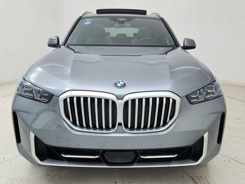 Used 2026 BMW X5 sDrive40i RWD image 2