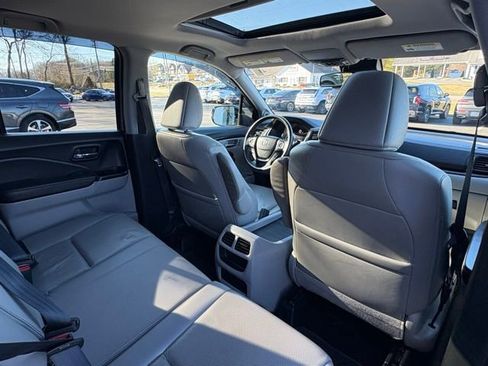 Used 2017 Honda Ridgeline RTL-E image 24