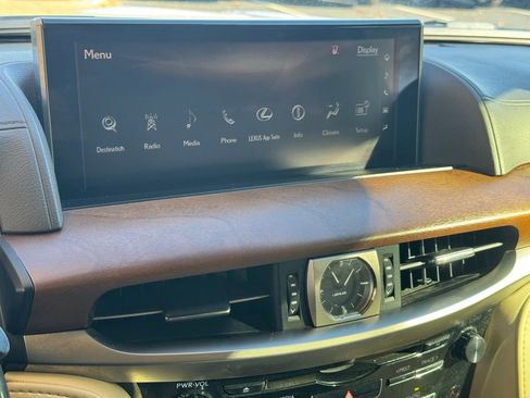 Used 2019 Lexus LX 570 4WD image 33