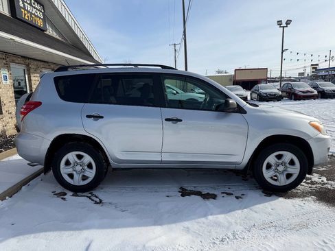 Used 2010 Toyota RAV4 4WD image 2