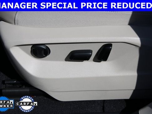 Certified 2024 Volkswagen Atlas SE image 10