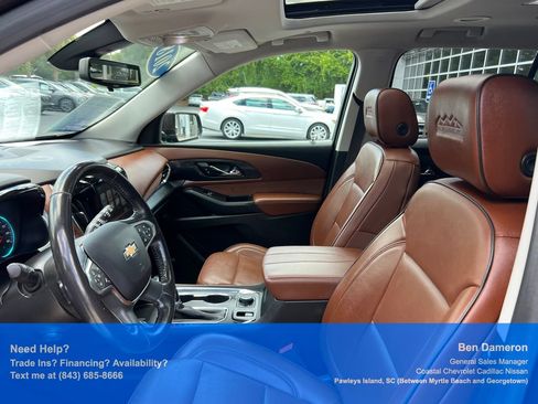 Used 2018 Chevrolet Traverse High Country AWD/4WD image 11