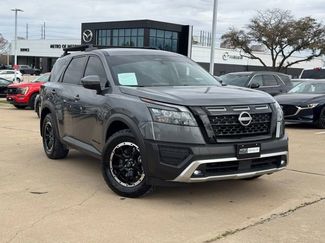 Used 2025 Nissan Pathfinder Rock Creek video 1
