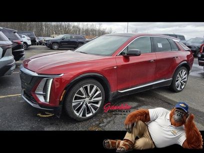 Used 2024 Cadillac Lyriq Luxury w/ LPO, Floor Liner Package