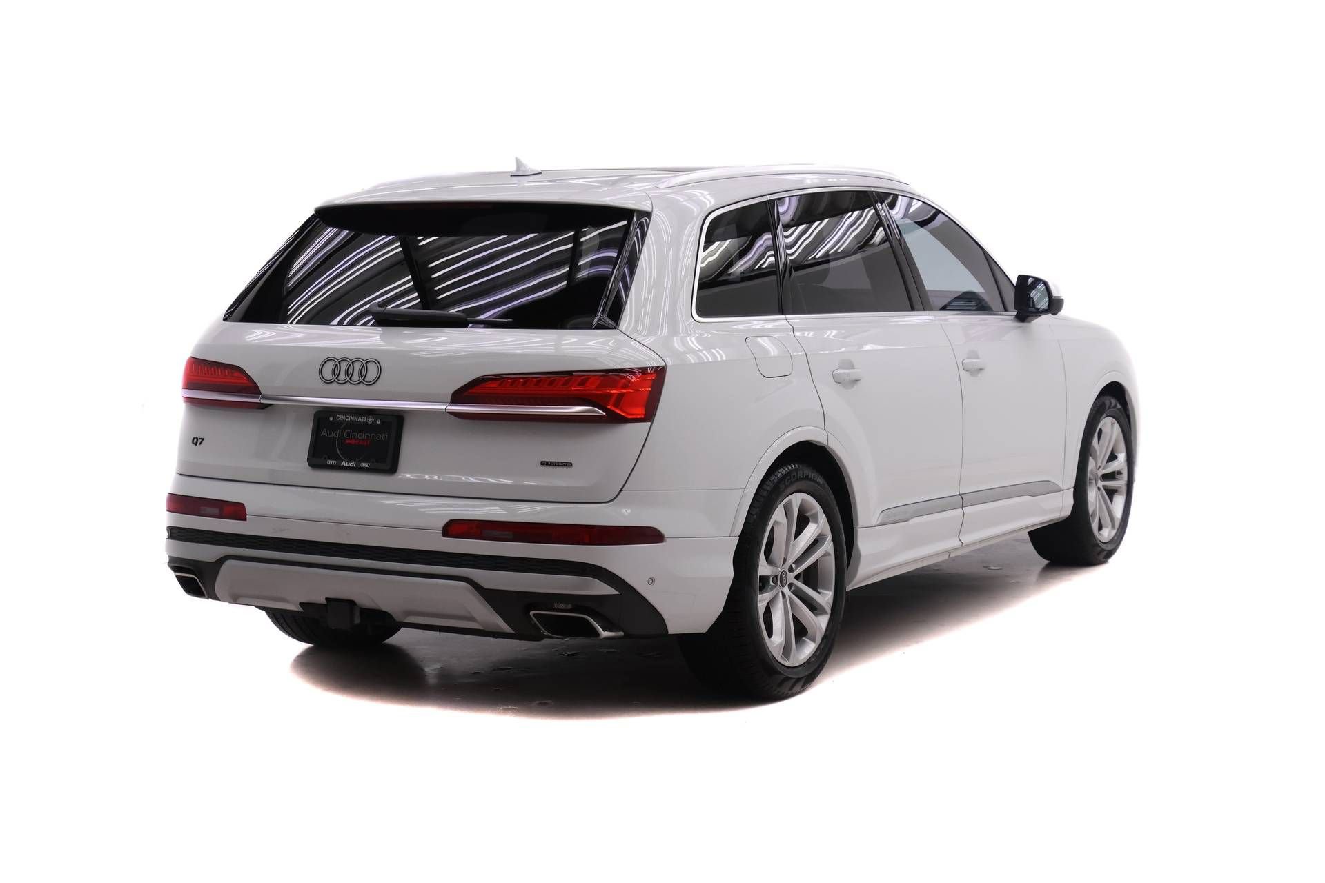 Certified 2026 Audi Q7 2.0T Premium Plus w/ Premium Plus Package AWD/4WD image 4