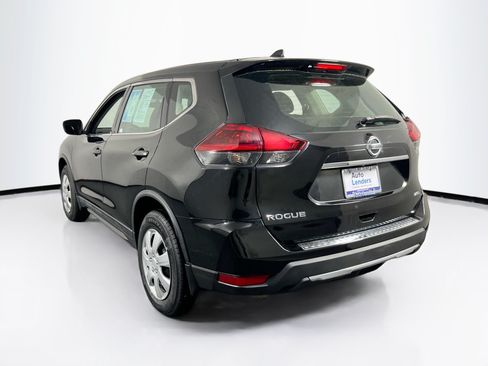 Used 2018 Nissan Rogue S AWD/4WD image 7