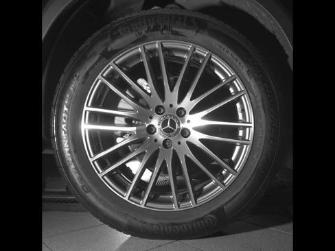 Certified 2024 Mercedes-Benz GLC 300 4MATIC image 10