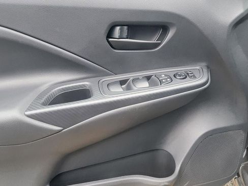 Certified 2025 Nissan Versa S w/ Trunk Package image 8