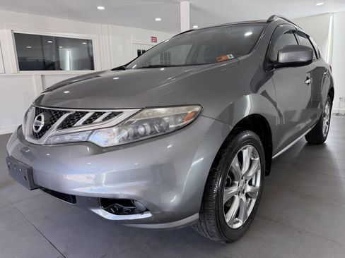 Used 2014 Nissan Murano LE w/ Platinum Edition Package AWD/4WD image 2