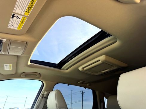 Used 2019 Acura MDX FWD w/ Tech & Entertainment image 14