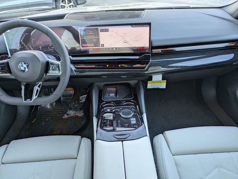 New 2026 BMW 530i xDrive w/ M Sport Package image 33