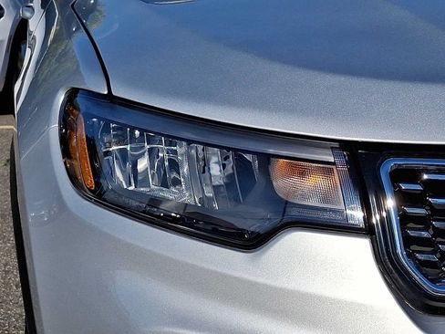 Certified 2025 Jeep Compass Limited AWD/4WD image 9