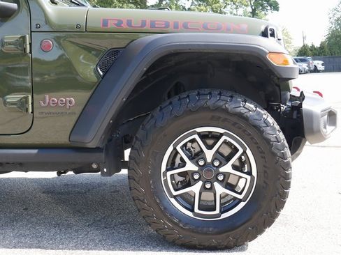 Used 2024 Jeep Wrangler Unlimited Rubicon image 11