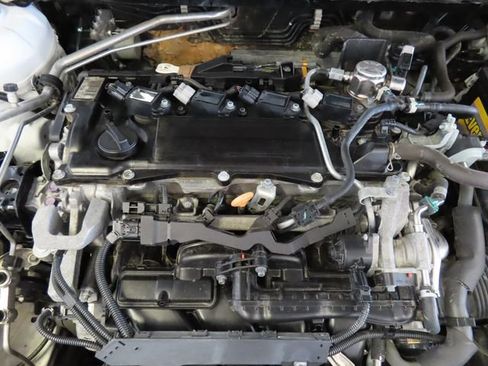 Used 2018 Toyota Camry XSE FWD image 35