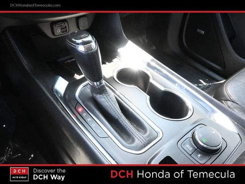 Used 2020 Chevrolet Traverse Premier w/ Redline Edition FWD image 10