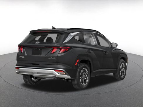 Used 2025 Hyundai Tucson Blue AWD/4WD image 2