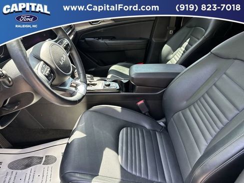 Used 2024 Kia Sportage SX FWD image 19