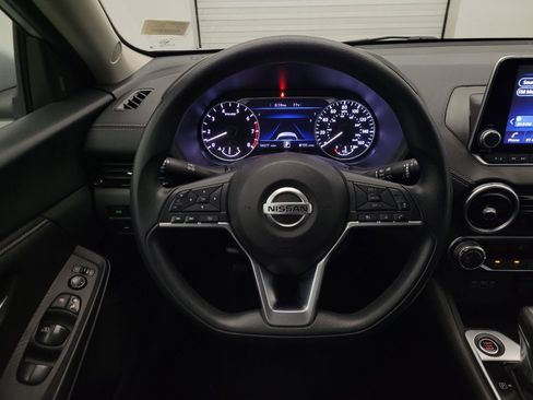 Used 2023 Nissan Sentra SV FWD image 22
