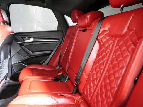 Used 2024 Audi SQ5 Premium Plus w/ S Sport Package image 16