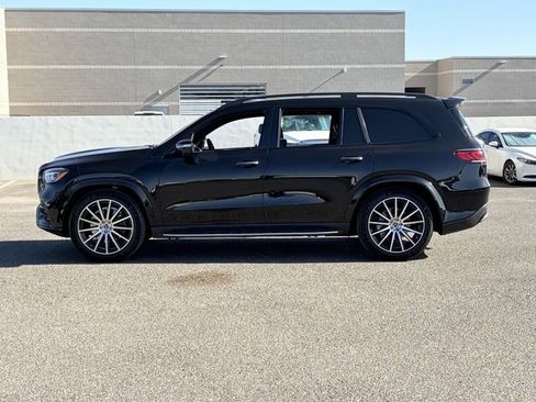 Used 2023 Mercedes-Benz GLS 580 4MATIC image 31