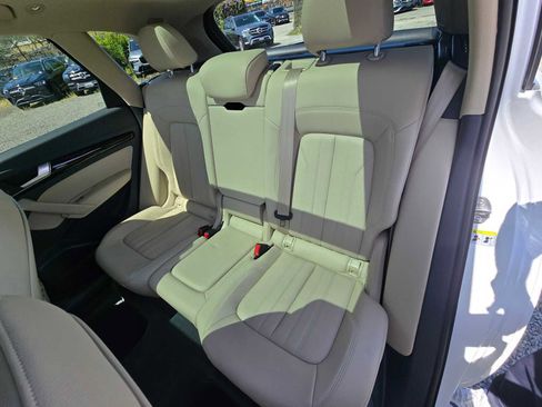 Used 2019 Audi Q5 2.0T Premium Plus AWD/4WD image 18