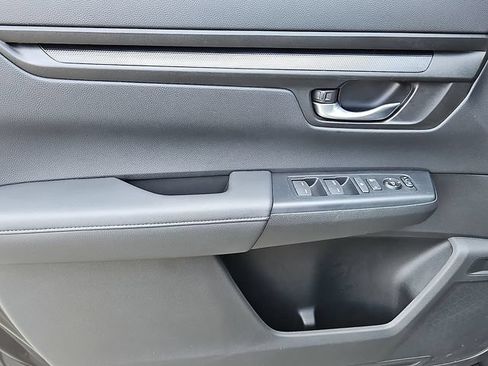 Used 2024 Honda CR-V LX image 14