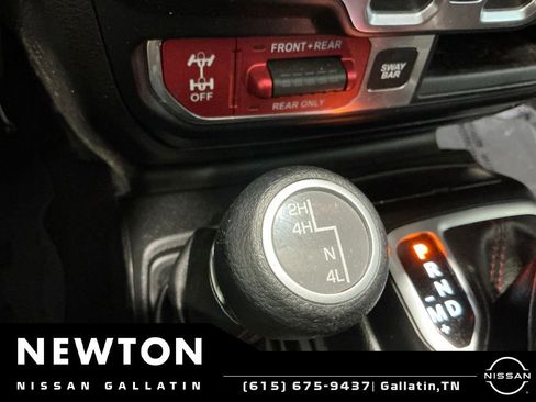 Used 2019 Jeep Wrangler Unlimited Rubicon w/ Steel Bumper Group AWD/4WD image 7