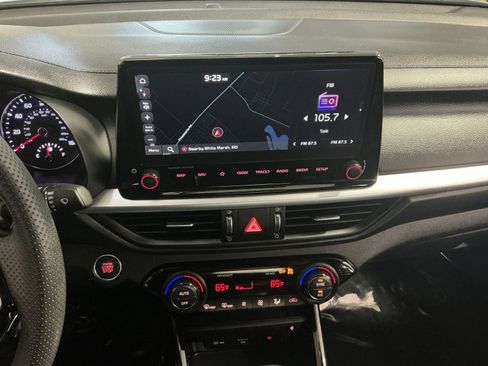 Used 2023 Kia Forte GT-Line w/ GT-Line Premium Package image 21