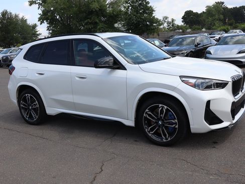 Used 2025 BMW X1 M35i AWD/4WD image 3