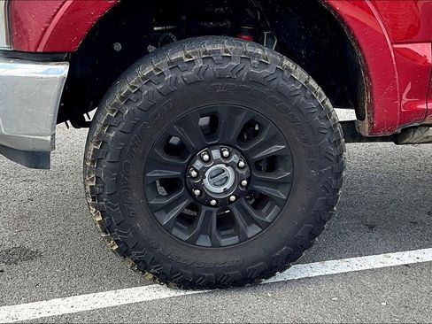 Used 2021 Ford F350 Lariat w/ Tremor Off-Road Package AWD/4WD image 6
