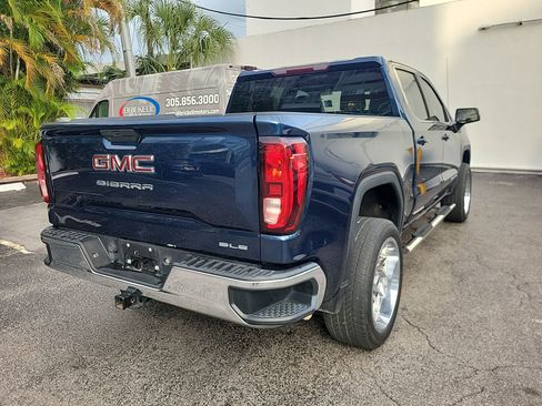 Used 2020 GMC Sierra 1500 SLE w/ SLE Value Package image 27