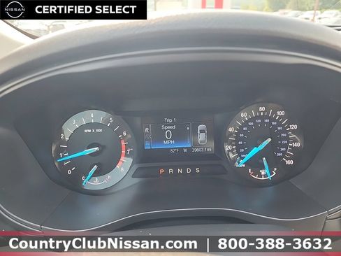 Used 2018 Ford Fusion SE FWD image 20