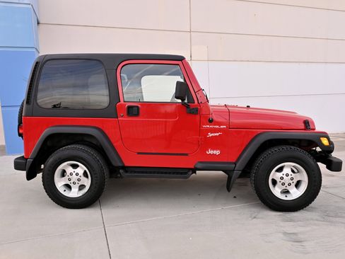 Used 2002 Jeep Wrangler Sport image 8