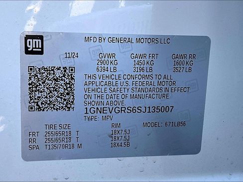Used 2025 Chevrolet Traverse LT AWD/4WD image 19
