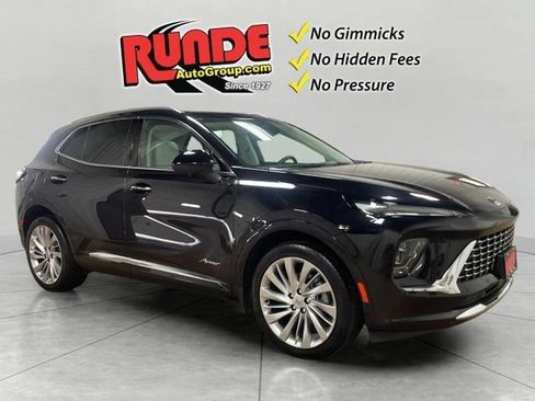 Used 2024 Buick Envision Avenir AWD/4WD image 7
