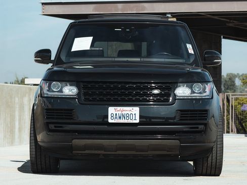 Used 2017 Land Rover Range Rover HSE image 5