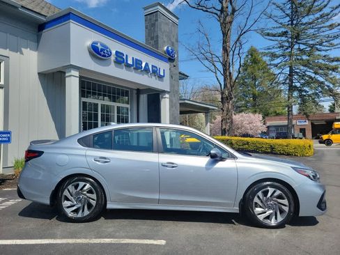 Used 2025 Subaru Legacy Limited image 2
