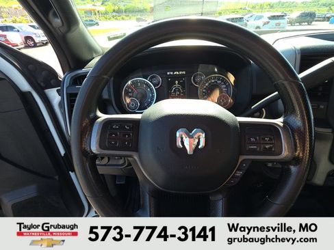 Used 2021 RAM 3500 Tradesman w/ Chrome Appearance Group AWD/4WD image 18