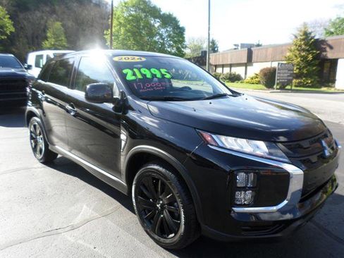 Used 2024 Mitsubishi Outlander Sport ES image 1
