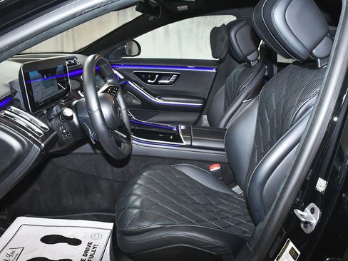 Used 2024 Mercedes-Benz S 580 4MATIC Sedan image 55