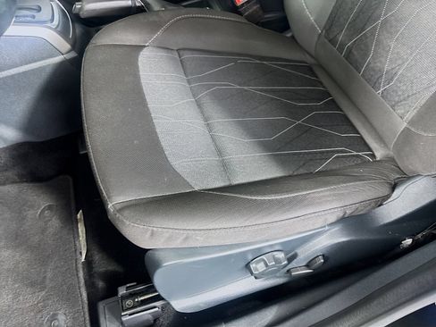 Used 2019 Ford EcoSport SE w/ SE Convenience Package FWD image 19
