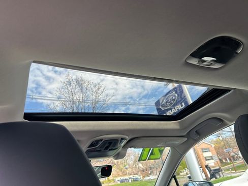 Certified 2021 Subaru Outback Limited image 23