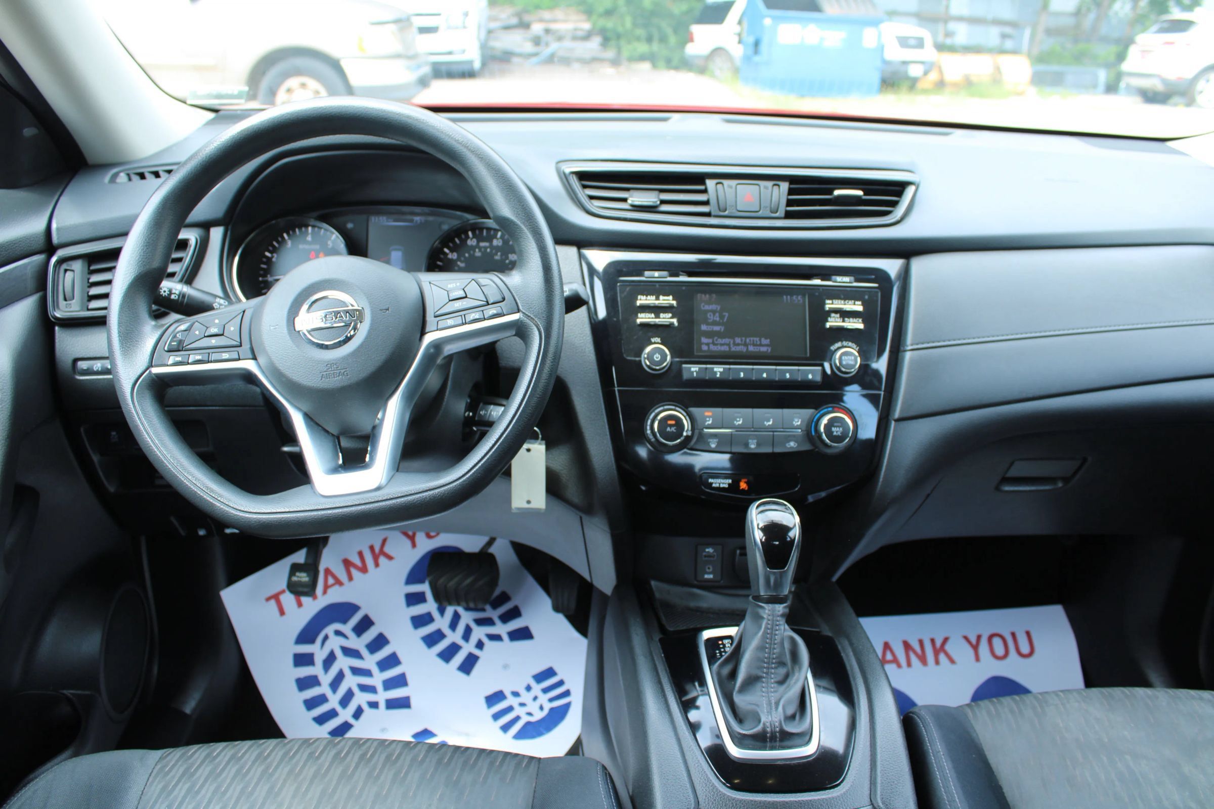 Used 2017 Nissan Rogue S AWD/4WD image 16