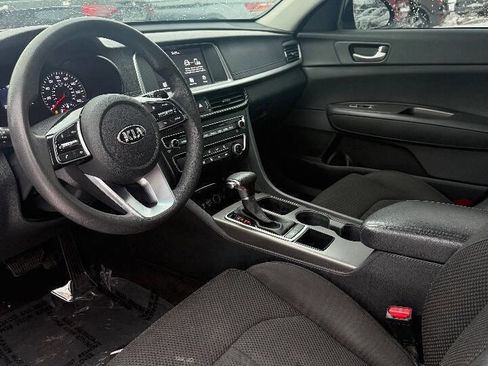 Used 2020 Kia Optima LX image 9
