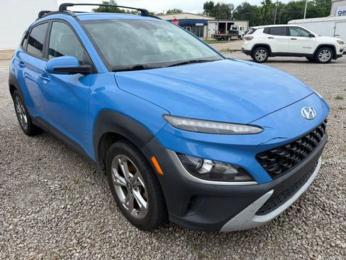 Used 2022 Hyundai Kona SEL FWD image 4